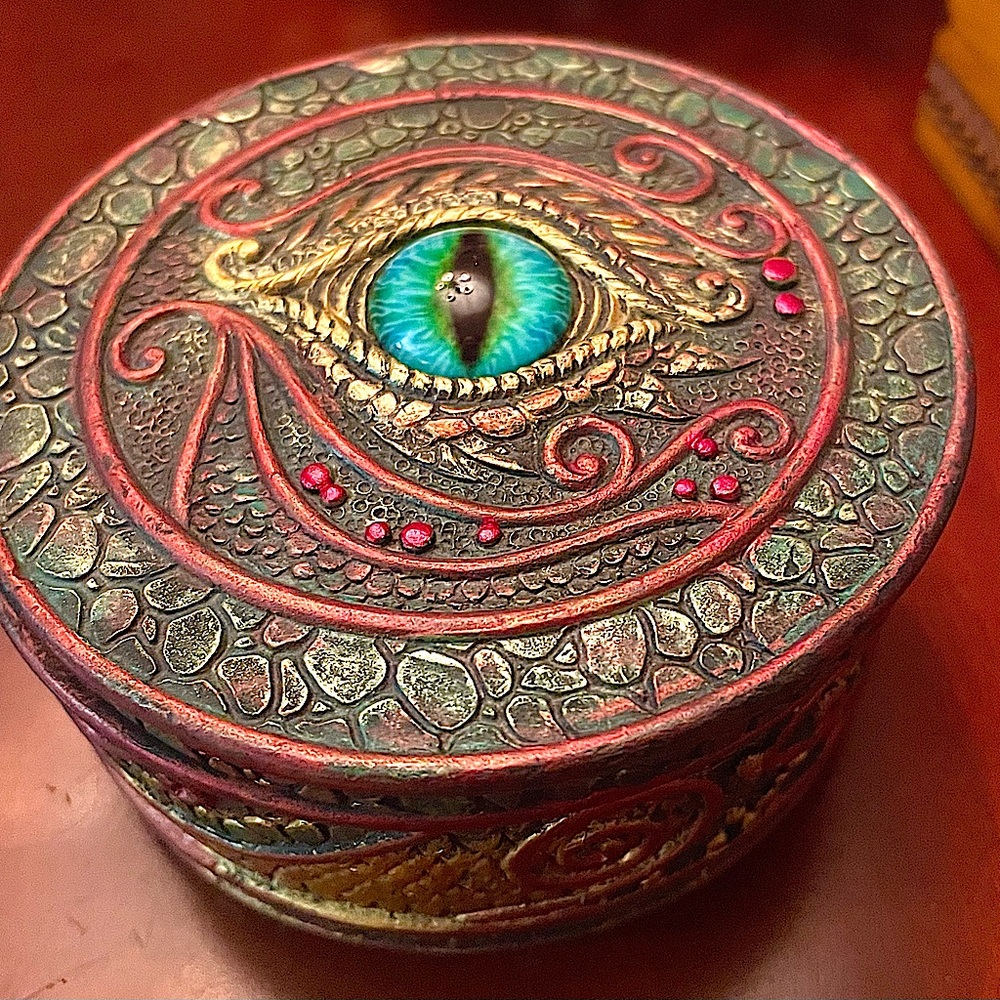 Eye of The Dragon Mystical Trinket/Keepsake Box Fantasy Dragon Collection
